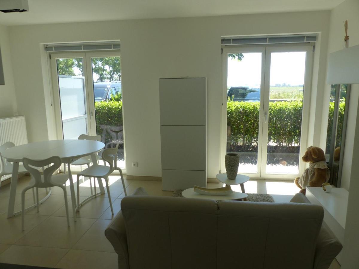 Waterfront Apartment Нюпорт Екстериор снимка